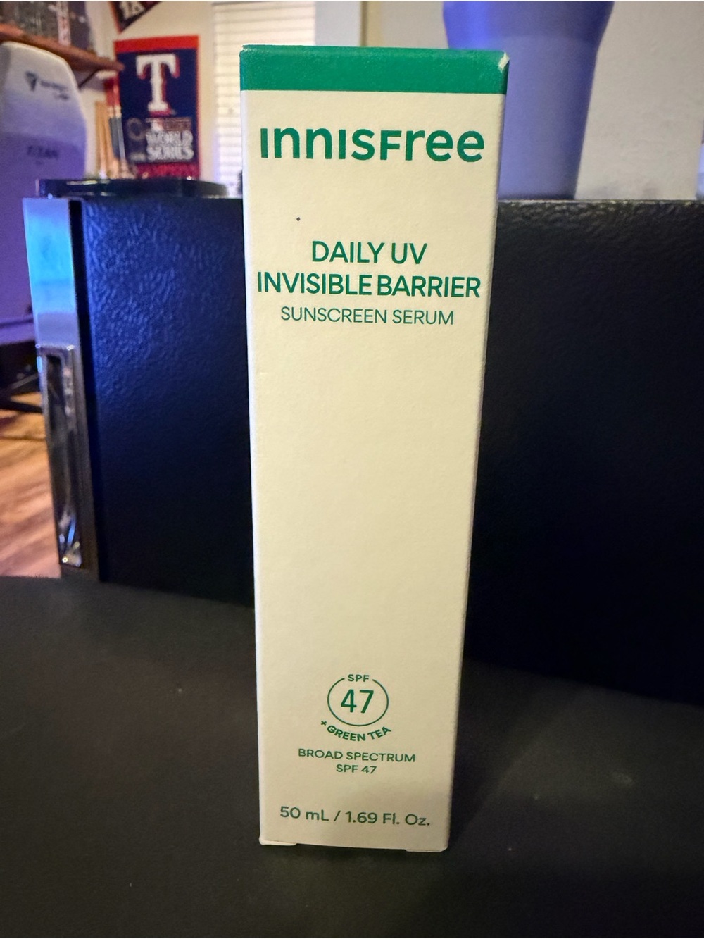 innisfree Daily UV Invisible Barrier Sunscreen Serum SPF 47 with Green Tea, New